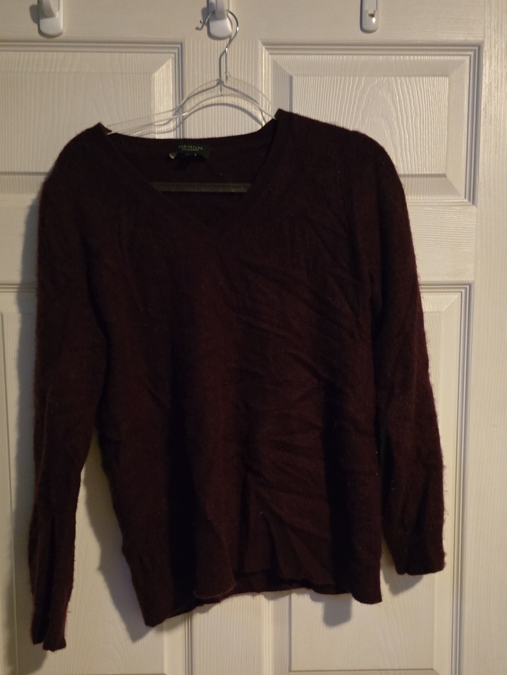 100% Cashmere Ann Taylor XXLT Burgundy